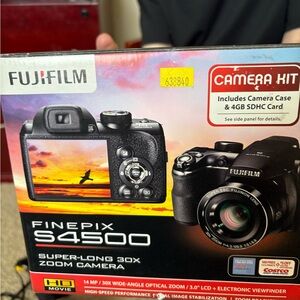 Fuji S4500